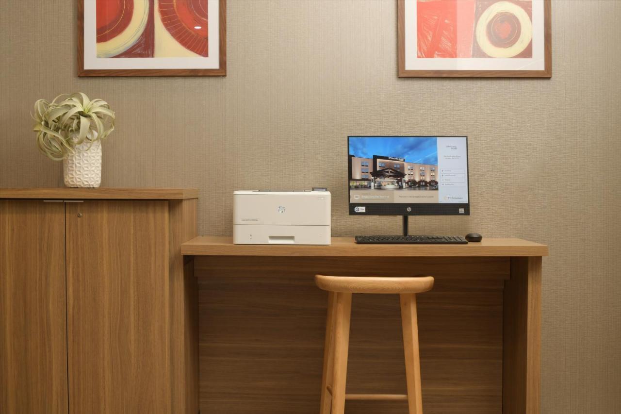 Springhill Suites By Marriott Lindale Tyler 외부 사진